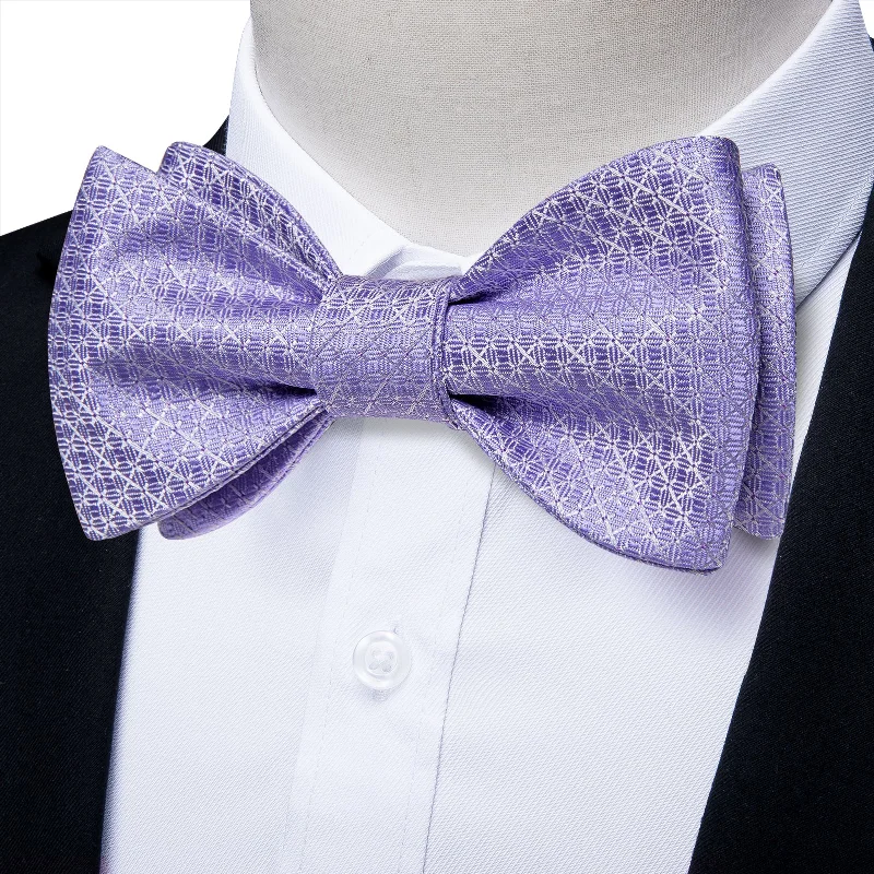 MediumPurple Geometric Self-tied Bow Tie Pocket Square Cufflinks Set