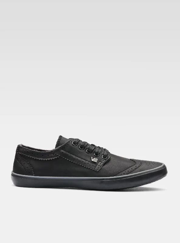 Low-rise sport derby shoes