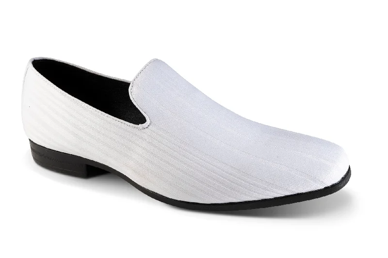 Cinch Collection: White Slip-On Shoes with Stripe Pattern - S2417