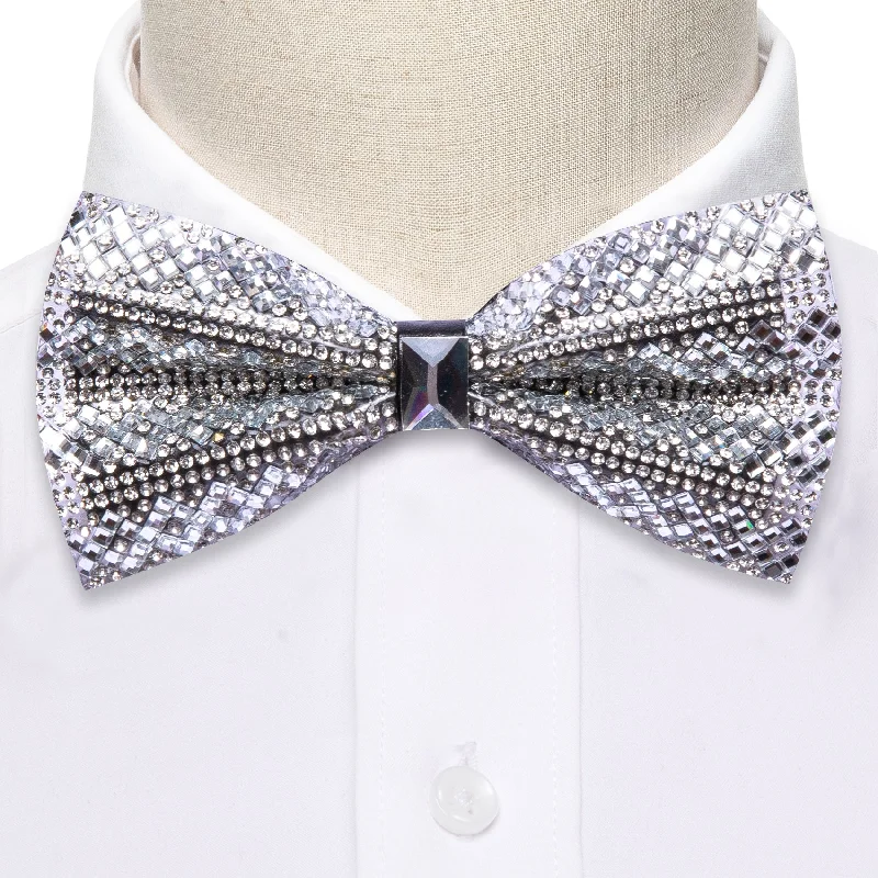 Shining White Rhinestones Pre-tied Bowties Fashion For Wedding Party